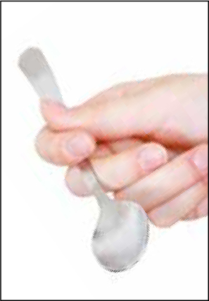 いつものスプーンは硬いアイスに突き刺さるだけ。